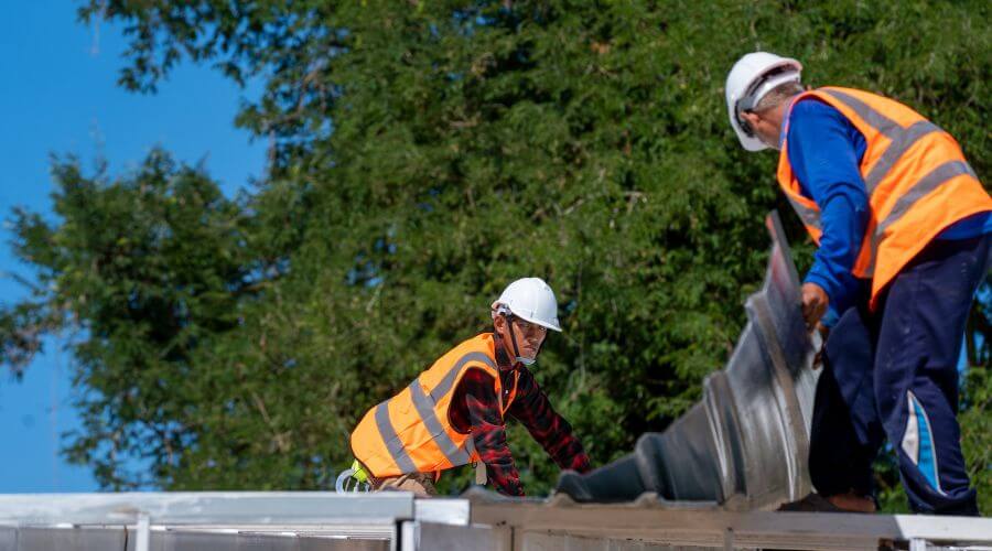 Professional residential roofers in Severn, NC